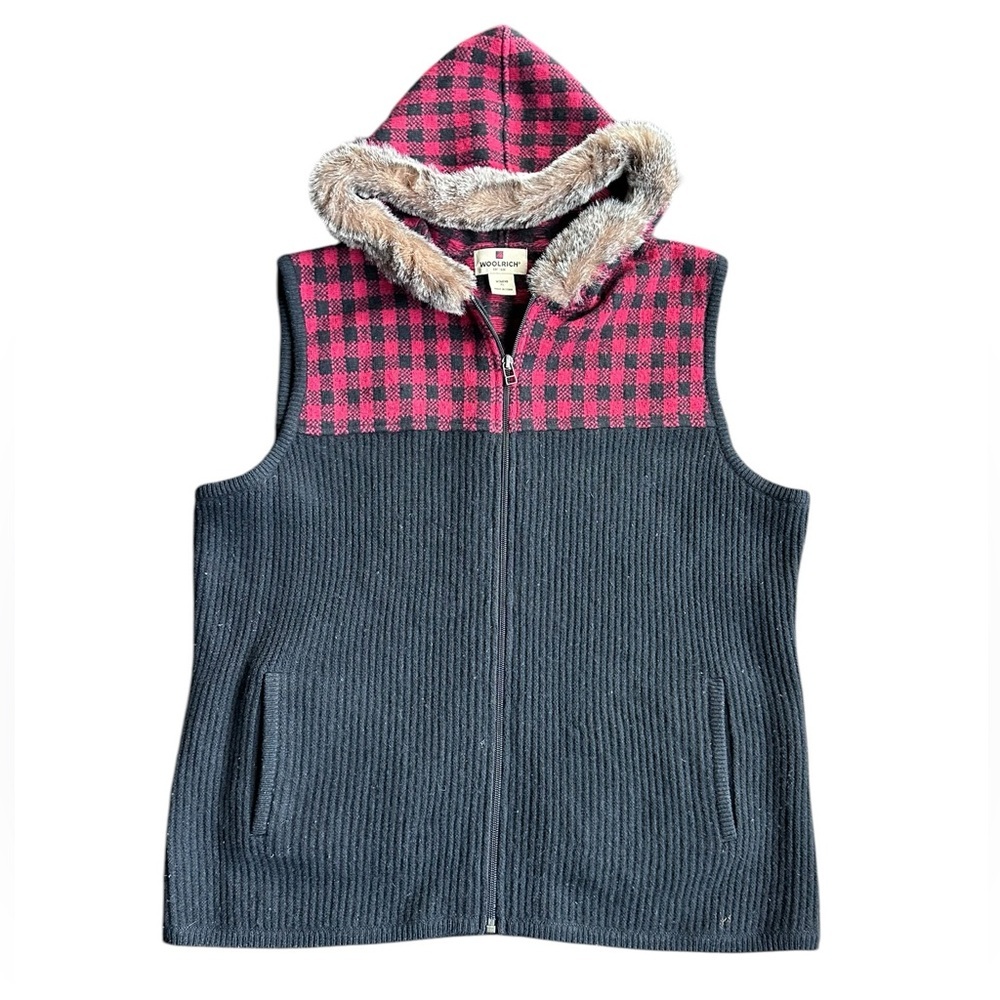 Women’s Woolrich 100% Lambs Wool buffalo plaid vest with fur lined hood XL